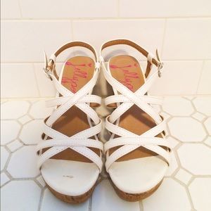 White wedges