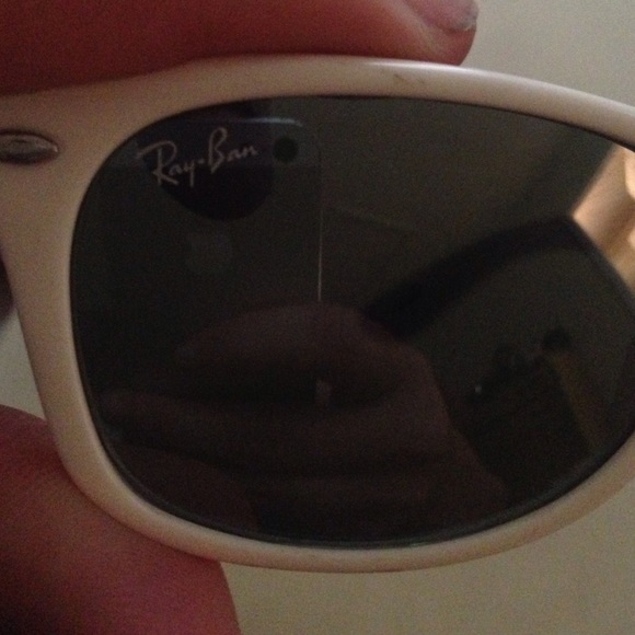Raybans - Picture 3 of 4