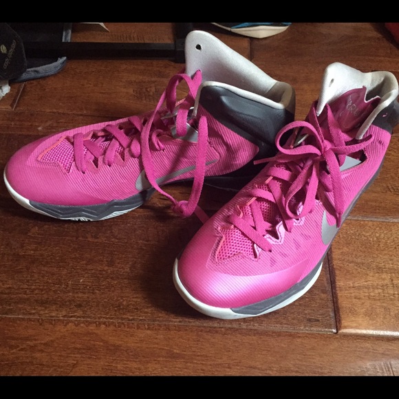 Nike hyperdunks - Picture 2 of 2