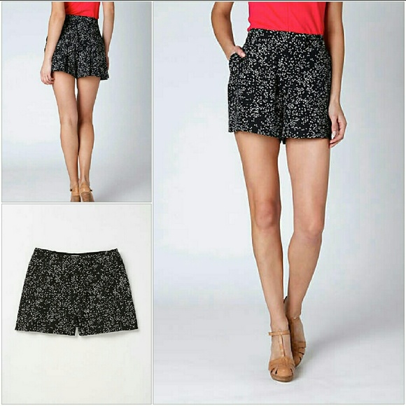 Leifsdottir Loveburst Shorts