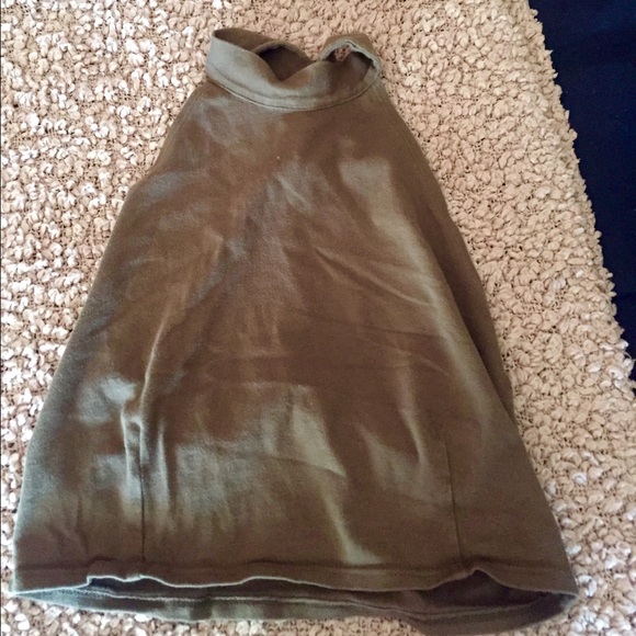 Crop top - Picture 2 of 2