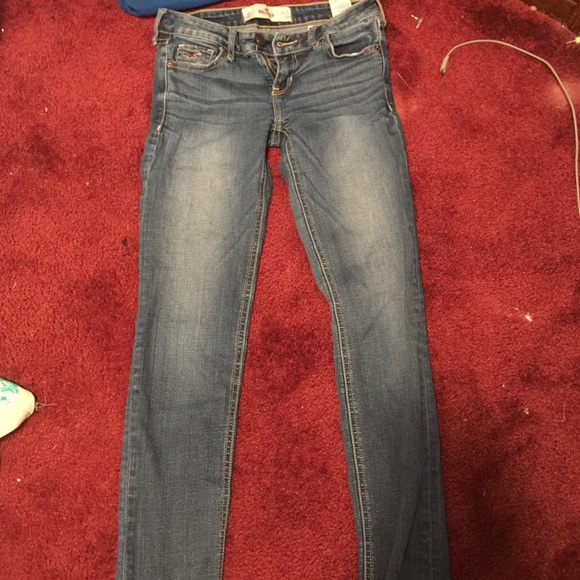 Hollister skinny jeans