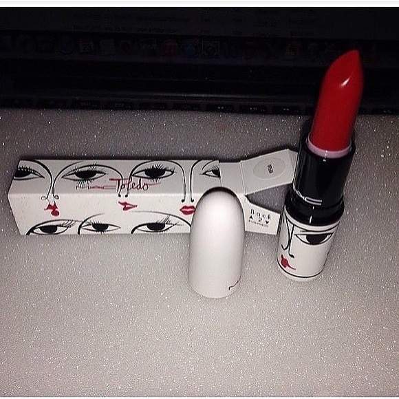 New Mac Toledo opera lipstick