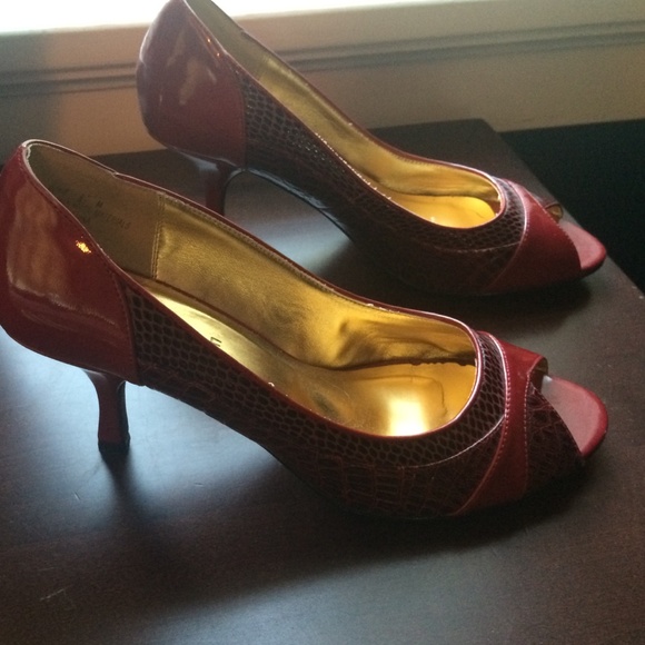 Rampage Heels