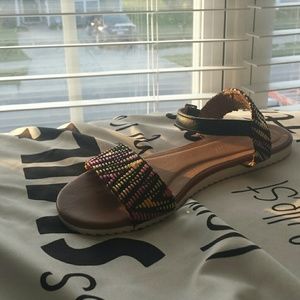 Woven Cross Strap Sandals