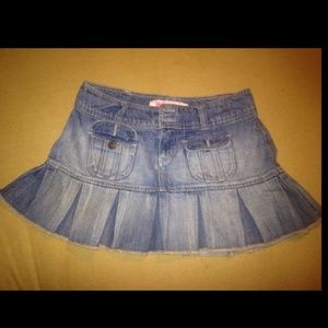 Aeropostale pleated mini skirt