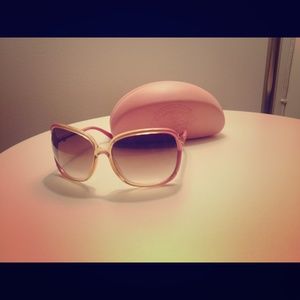 Juicy Couture Pink ombré sunglasses