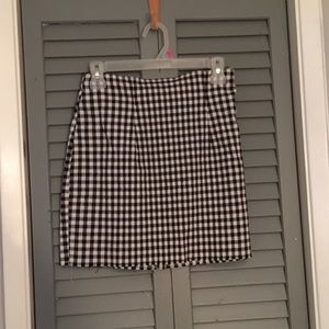 Black and white plaid skirt