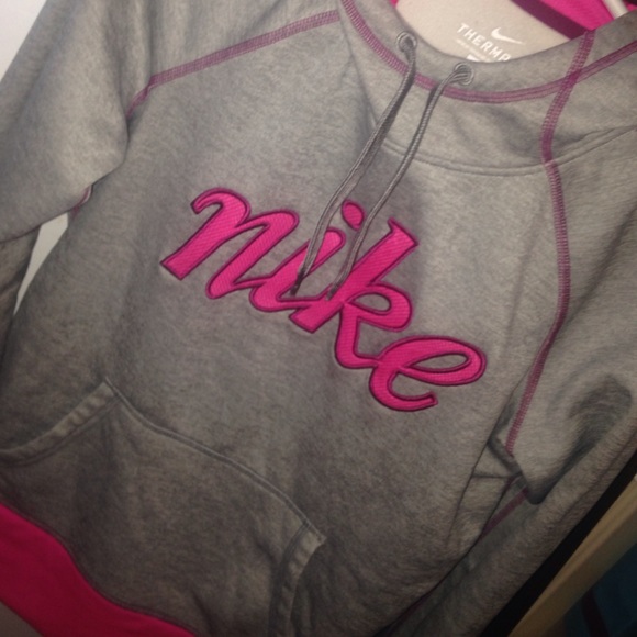 Nike Therma-Fit hoodie