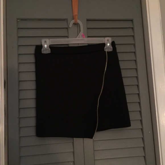 Black skirt