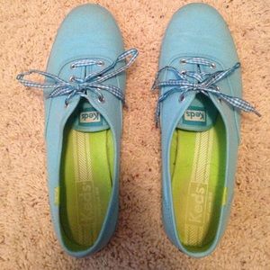 Light blue keds