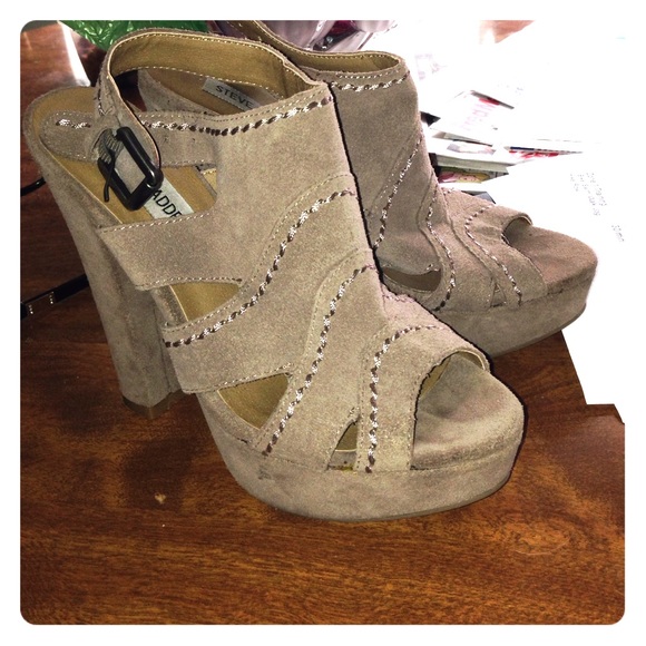 Steve Madden heels