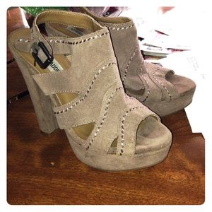 Steve Madden heels