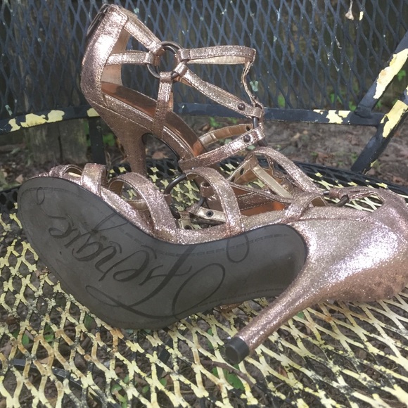 Rose Gold Fergie Heels - Picture 2 of 3