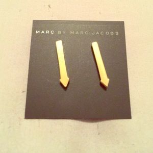 Marc by Marc Jacobs golden arrow stud earrings
