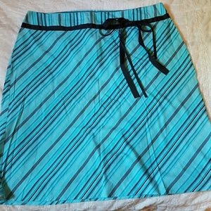 Cute Knee length skirt