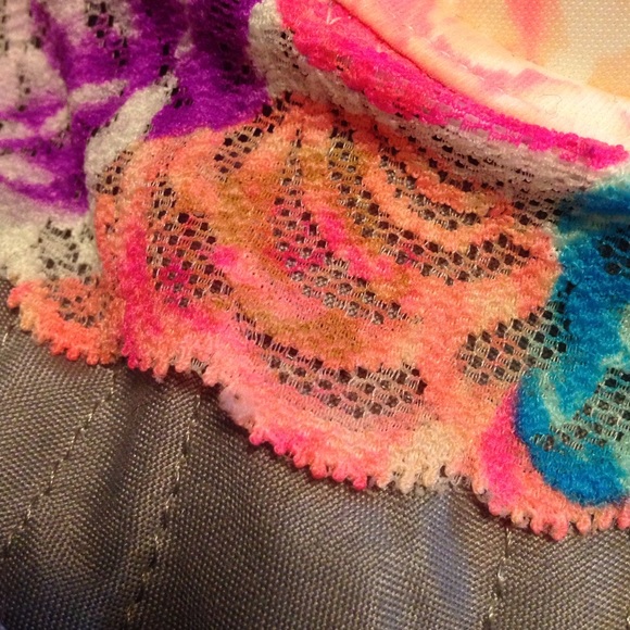 **Closet Closing**32A Pink Neon Rose Bustier - Picture 2 of 4