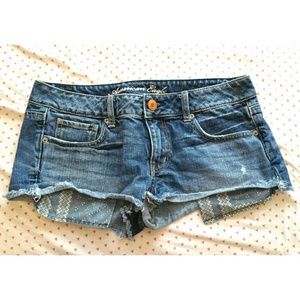 ✔[ SOLD ]American Eagle shorts