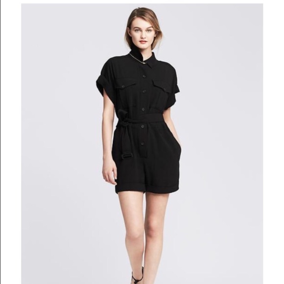 Banana Republic Romper Size 4 NWT