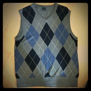 Sweater vest