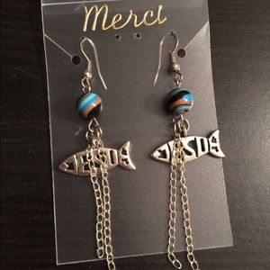 Earrings, necklace and bracelet set