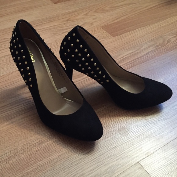 Studded Black Pumps