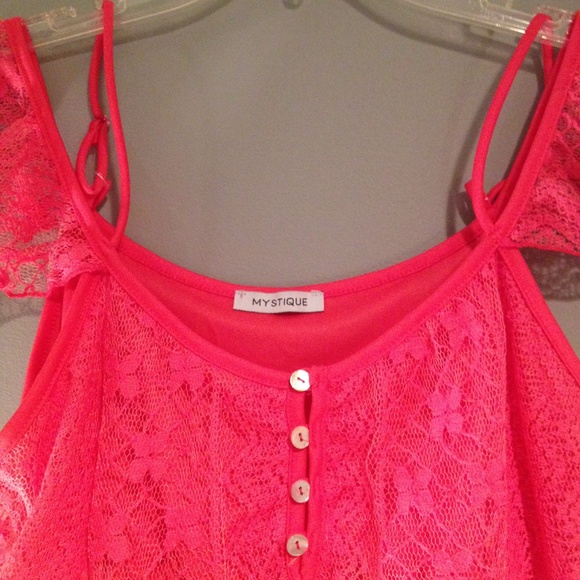 Coral Summer Lace Crop Top - Picture 2 of 3