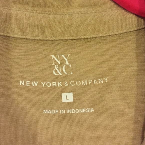 Tan basic top - Picture 3 of 4