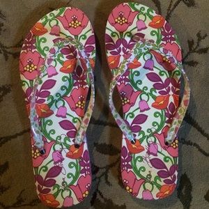 Vera Bradley flip flops