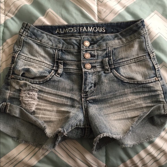 Almost famous high waisted shorts stone wash - Picture 1 of 2