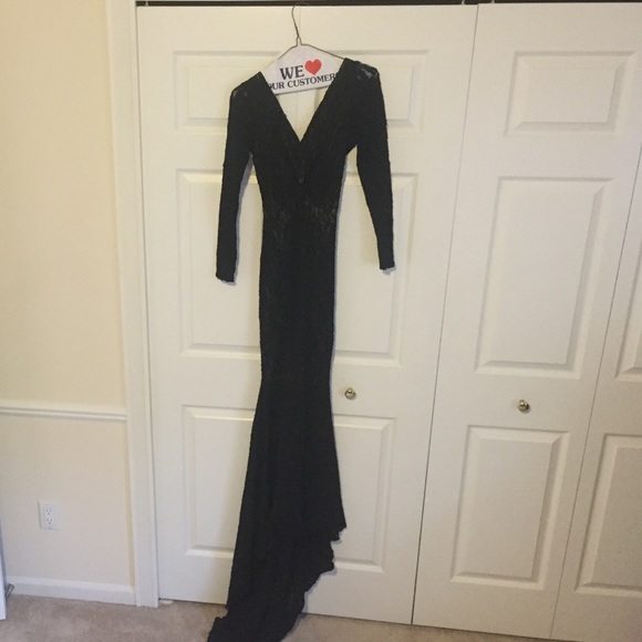 Black Lace MICHAEL COSTELLO Evening Gown - Picture 2 of 4