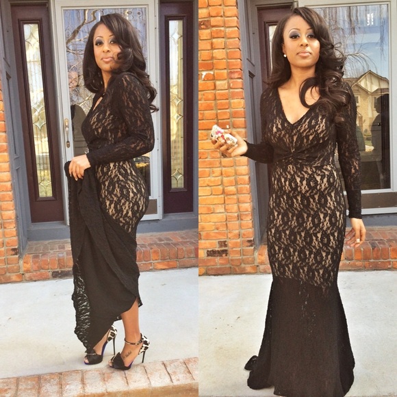 Black Lace MICHAEL COSTELLO Evening Gown - Picture 4 of 4