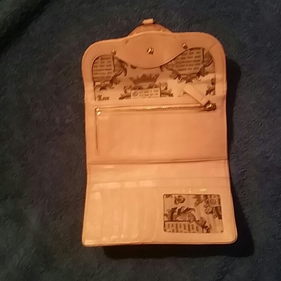 Juicy wallet - Picture 3 of 3