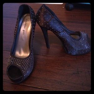 Black high heel shoe