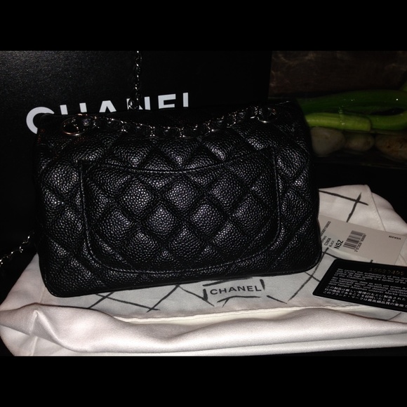 ⛔️SOLD⛔️ 💯Auth CHANEL 4 HOLES BLACK CAVIAR MINI - Picture 2 of 4