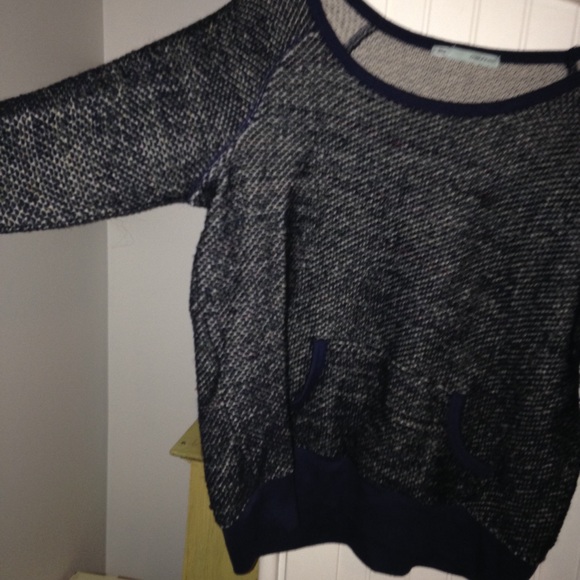 Sweater - Picture 2 of 2