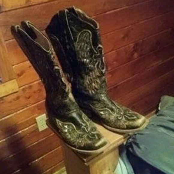 Corral boots - Picture 2 of 4