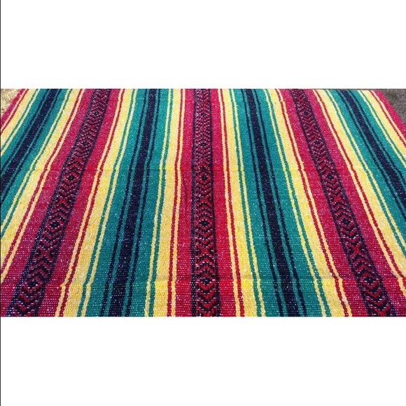 ‼️Last one‼️ Mexican Falsa Blanket - Picture 2 of 4
