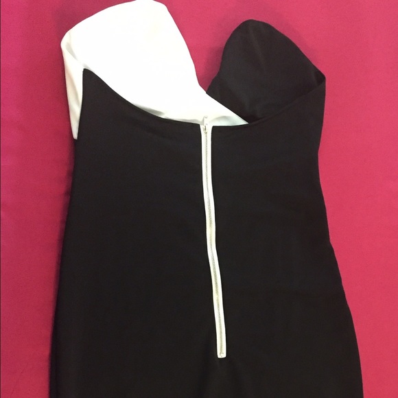 Sexy strapless asymmetrical black and white dress - Picture 3 of 3