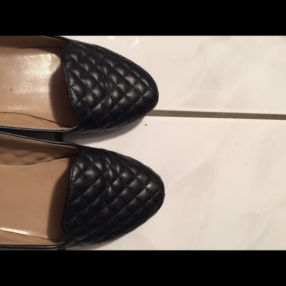 black flats