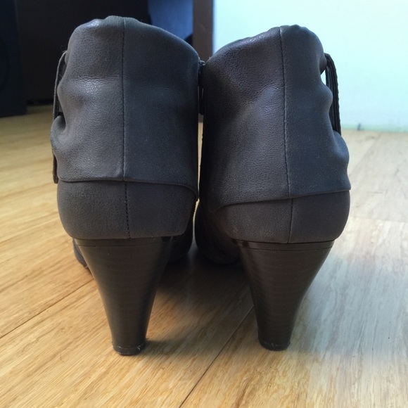 Sold! Mudd Charcoal Grey Ankle Booties - Picture 2 of 4