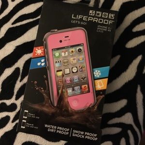 NIB Lifeproof Case for iPhone 4/4s