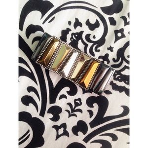 pretty big bracelet