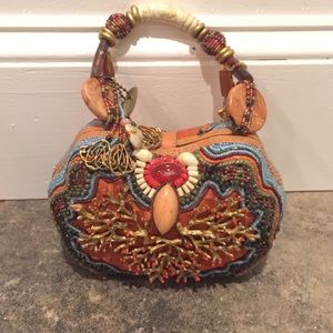 Mary Frances beach handbag