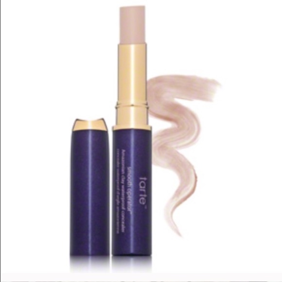 Tarte Amazonian clay concealer shade light