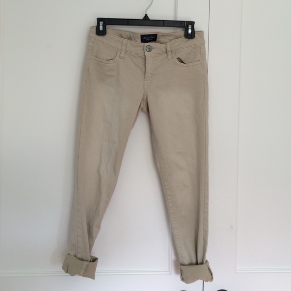 AEO Super Stretchy Khaki Skinny Jeans