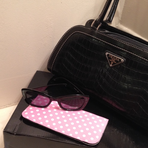 Cat eye shades
