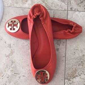 Tory burch flat shoes