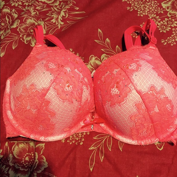 Victoria's Secret bra