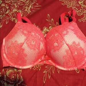 Victoria's Secret bra